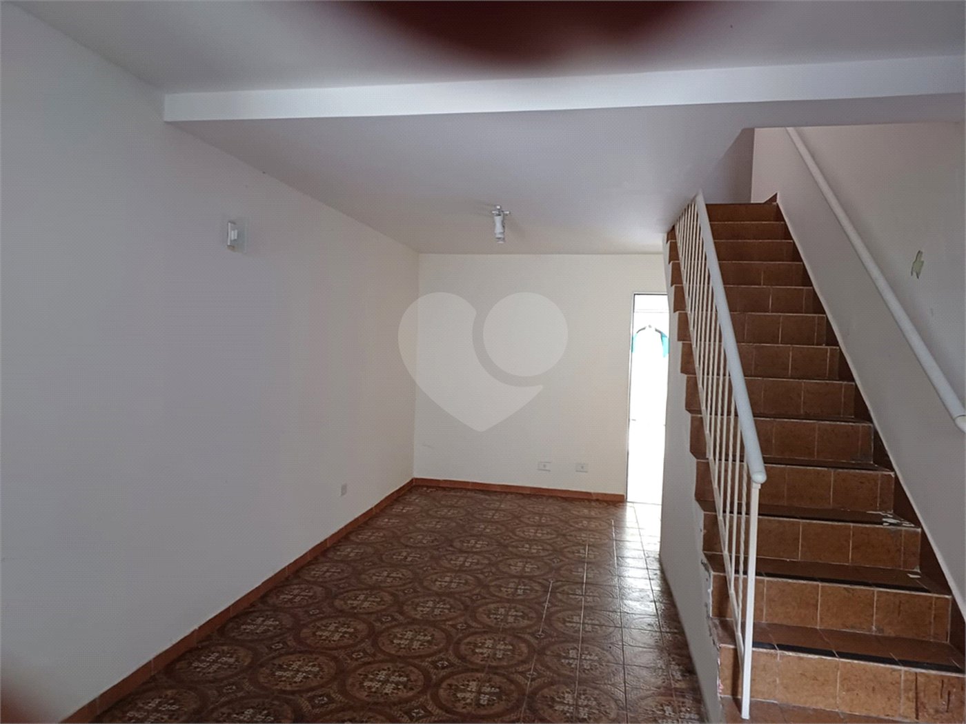 Sobrado à venda com 3 quartos em Santa Terezinha, São Paulo, SP