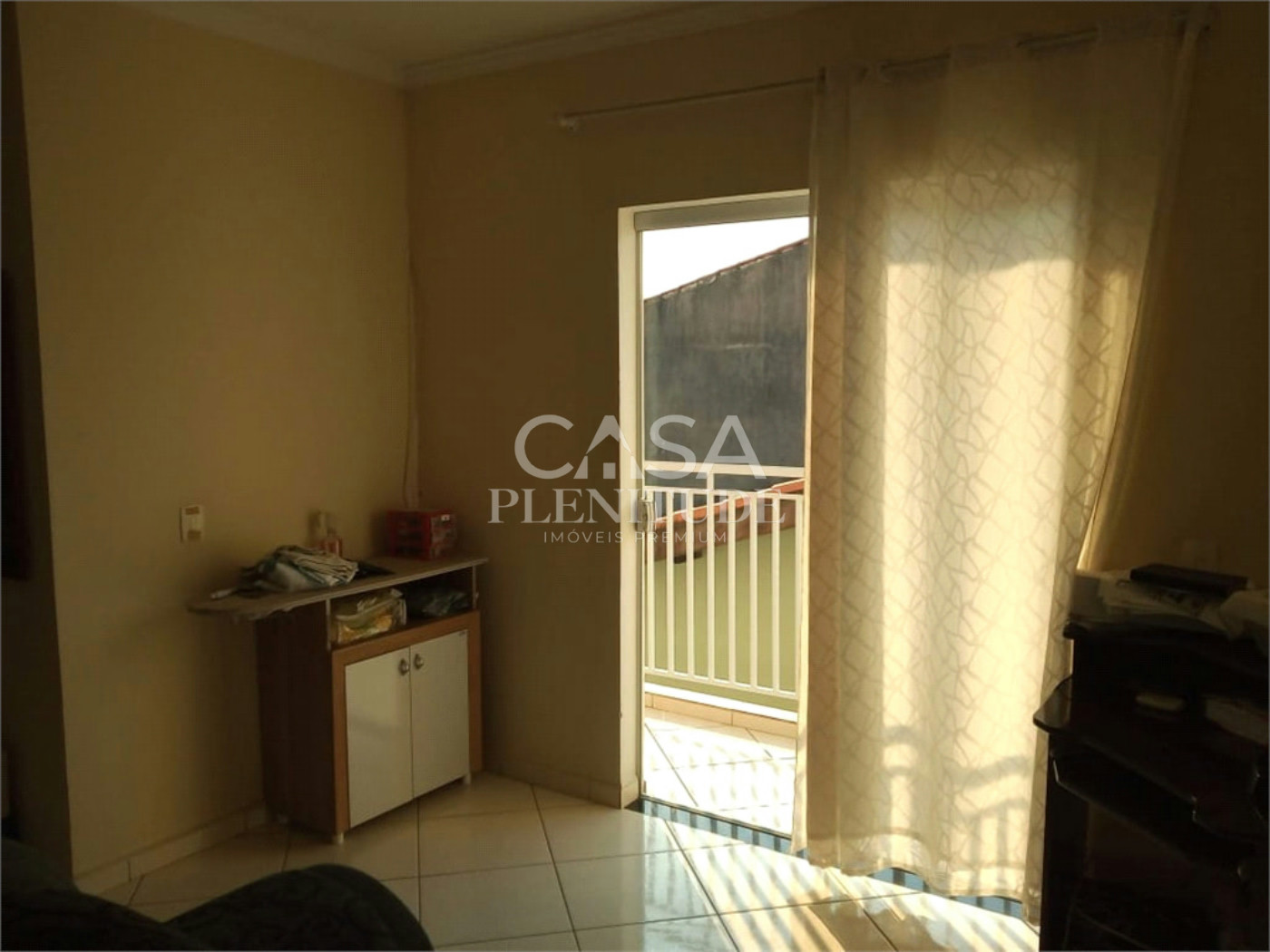 Sobrado à venda com 3 quartos, sendo 1 suíte,  em Wanel Ville, Sorocaba, SP