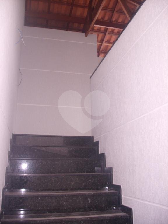 Sobrado à venda com 2 suítes em Vila Irmãos Arnoni, São Paulo, SP