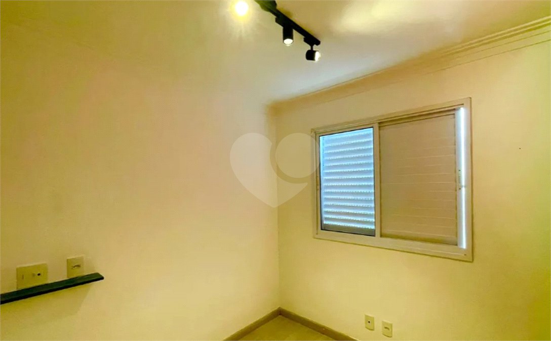 Apartamento à venda com 2 quartos, sendo 1 suíte, em Vila Galvão, Guarulhos, SP