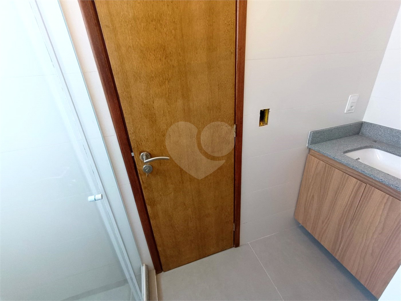 Apartamento à venda com 2 quartos, sendo 1 suíte,  em Maracanã, Rio de Janeiro, RJ