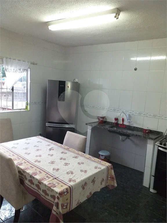 Sobrado à venda com 2 quartos em Tremembé, São Paulo, SP
