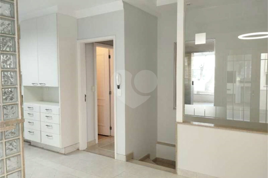 Sobrado à venda com 3 quartos, sendo 1 suíte, em Jardim São Paulo(zona Norte), São Paulo, SP