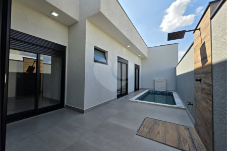 Casa à venda com 3 quartos, sendo 1 suíte, no condomínio Reserva Ipanema I, Sorocaba - SP