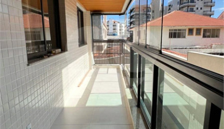 Apartamento à venda com 3 quartos, sendo 1 suíte, em Vila Nova, Cabo Frio, RJ