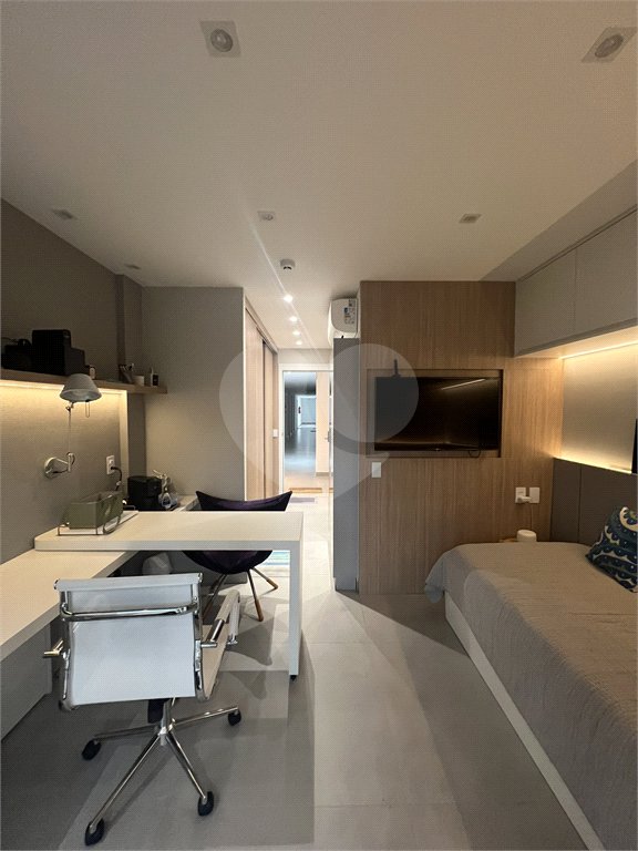 Apartamento à venda ou para alugar com 1 quarto em Pinheiros, São Paulo, SP