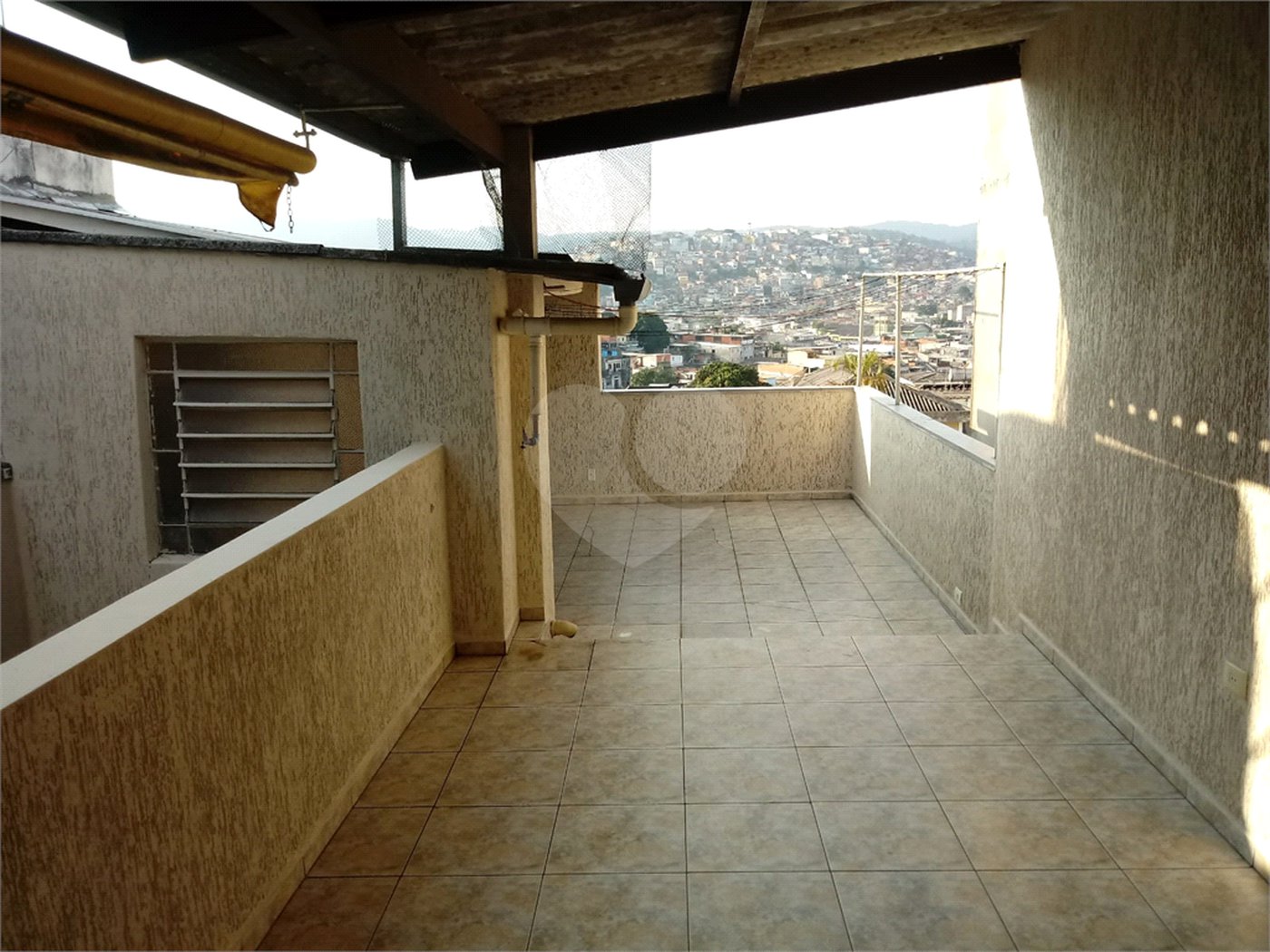 Sobrado à venda com 3 quartos no Brasilândia, São Paulo, SP