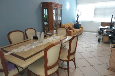 Apartamento à venda com 2 quartos em Praça da Bandeira, Rio de Janeiro, RJ