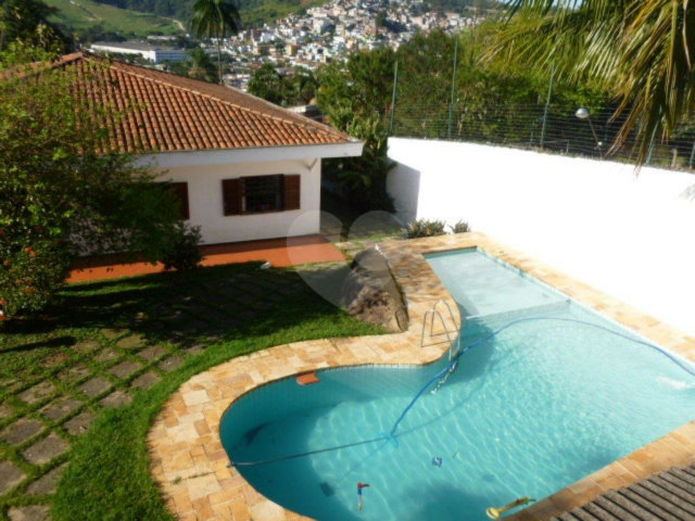 Casa Térrea à venda com 4 quartos, sendo 1 suíte,  em Tremembé, São Paulo, SP