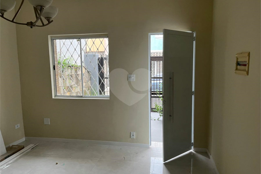 Sobrado à venda ou para alugar com 4 quartos, sendo 1 suíte, em Santana, São Paulo, SP