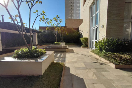 Apartamento à venda com 2 suítes em Água Branca, São Paulo, SP