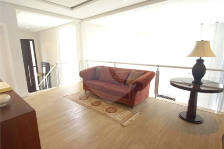 Casa à venda com 3 suítes no condomínio Alpes de Vinhedo, Vinhedo - SP