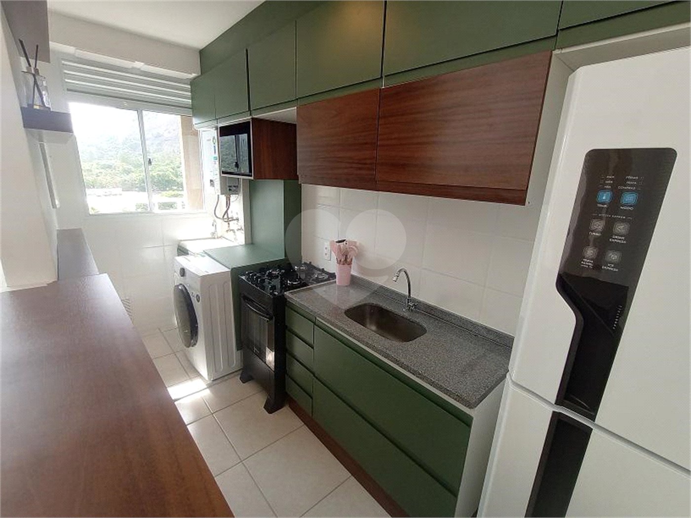 Apartamento à venda com 3 quartos, sendo 1 suíte, em Camorim, Rio de Janeiro, RJ