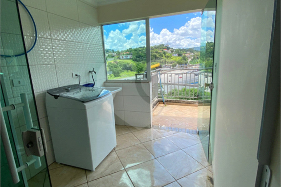 Casa à venda com 6 quartos, sendo 2 suítes,  em Luiz Fagundes, Mairiporã, SP