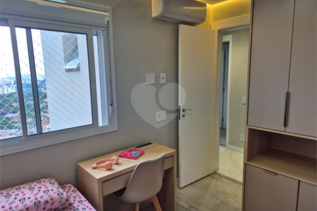 Apartamento à venda com 3 quartos, sendo 2 suítes, em Jardim Caboré, São Paulo, SP