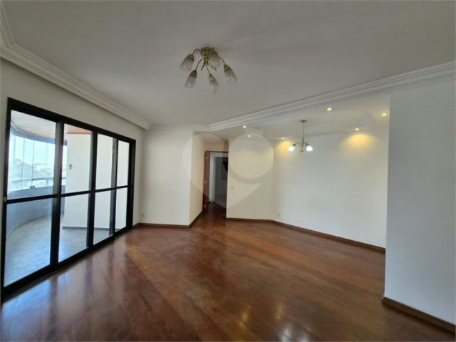 Apartamento à venda com 3 quartos, sendo 1 suíte,  em Santana, São Paulo, SP