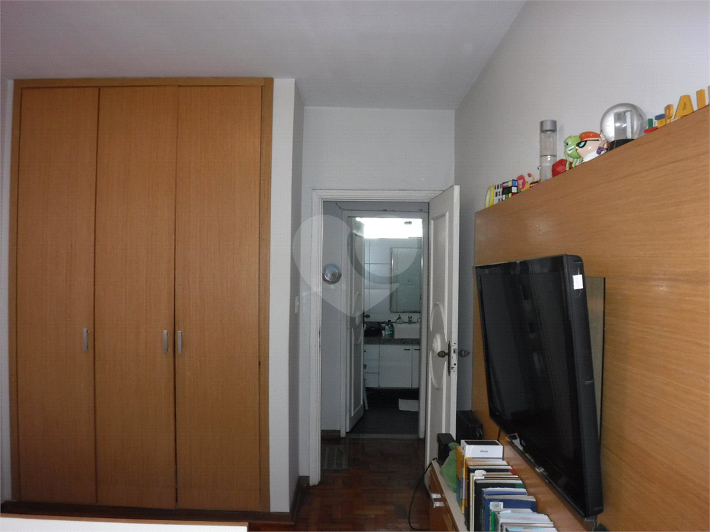 Apartamento à venda com 2 quartos, sendo 1 suíte, em Boqueirão, Santos, SP