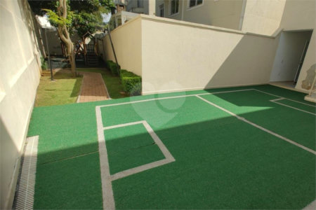 Casa à venda com 4 quartos, sendo 2 suítes, no condomínio Vila das Andorinhas, São Paulo - SP