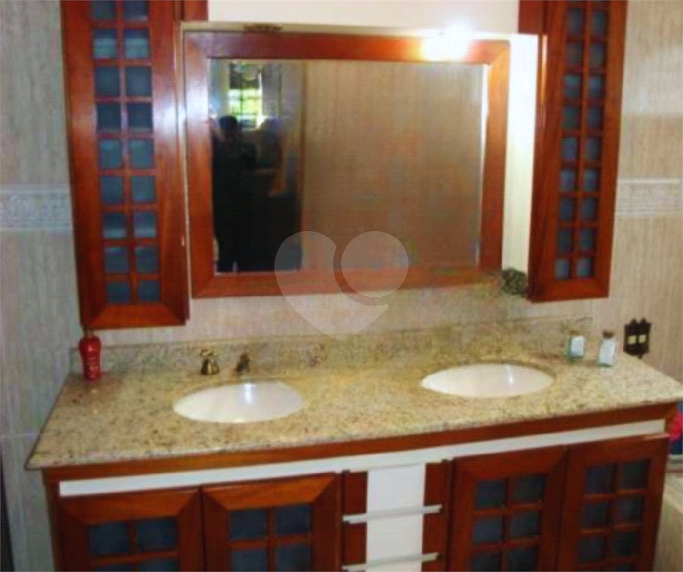 Casa à venda com 3 quartos, sendo 1 suíte, em Roseira, Mairiporã, SP