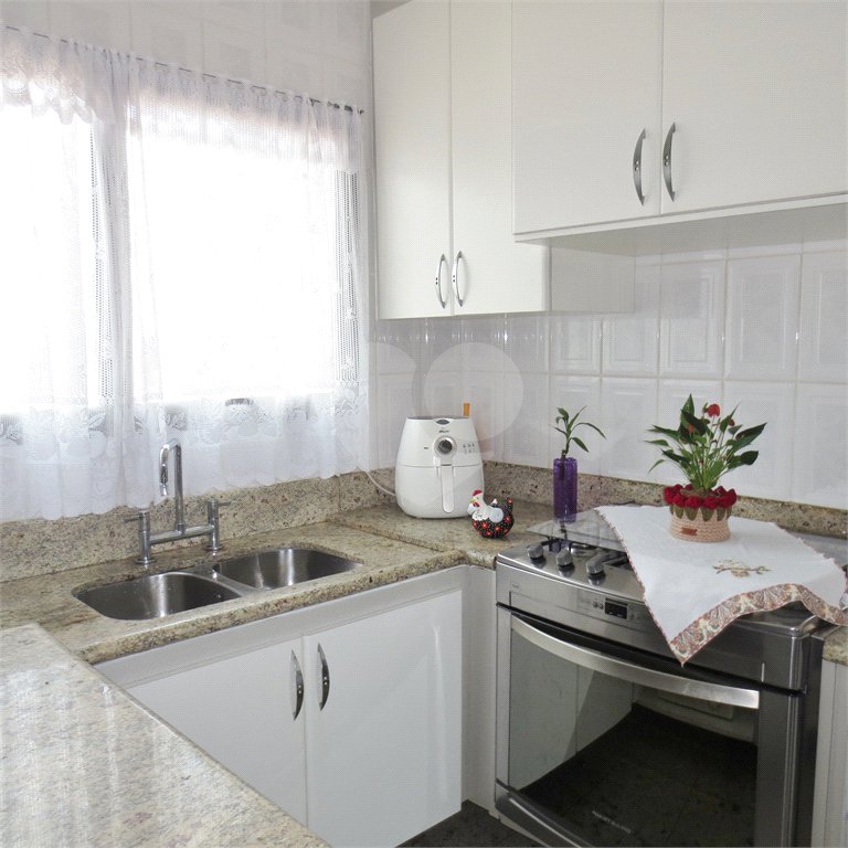 Apartamento à venda com 4 quartos, sendo 3 suítes,  em Saúde, São Paulo, SP