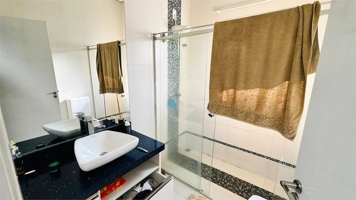 Casa à venda com 4 suítes no condomínio Dos Lagos, Itupeva - SP