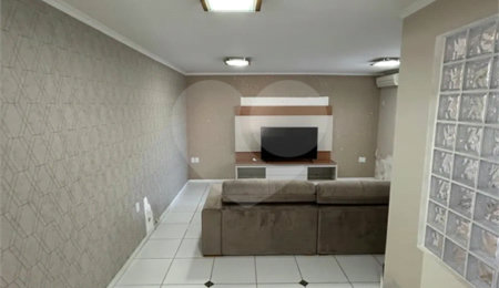 Casa à venda com 3 quartos, sendo 1 suíte, em Boa Vista, Sorocaba, SP
