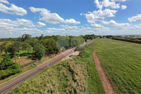 Área de Terra à venda ou para alugar em 7º Distrito Industrial (antonio Zanin), Araraquara, SP