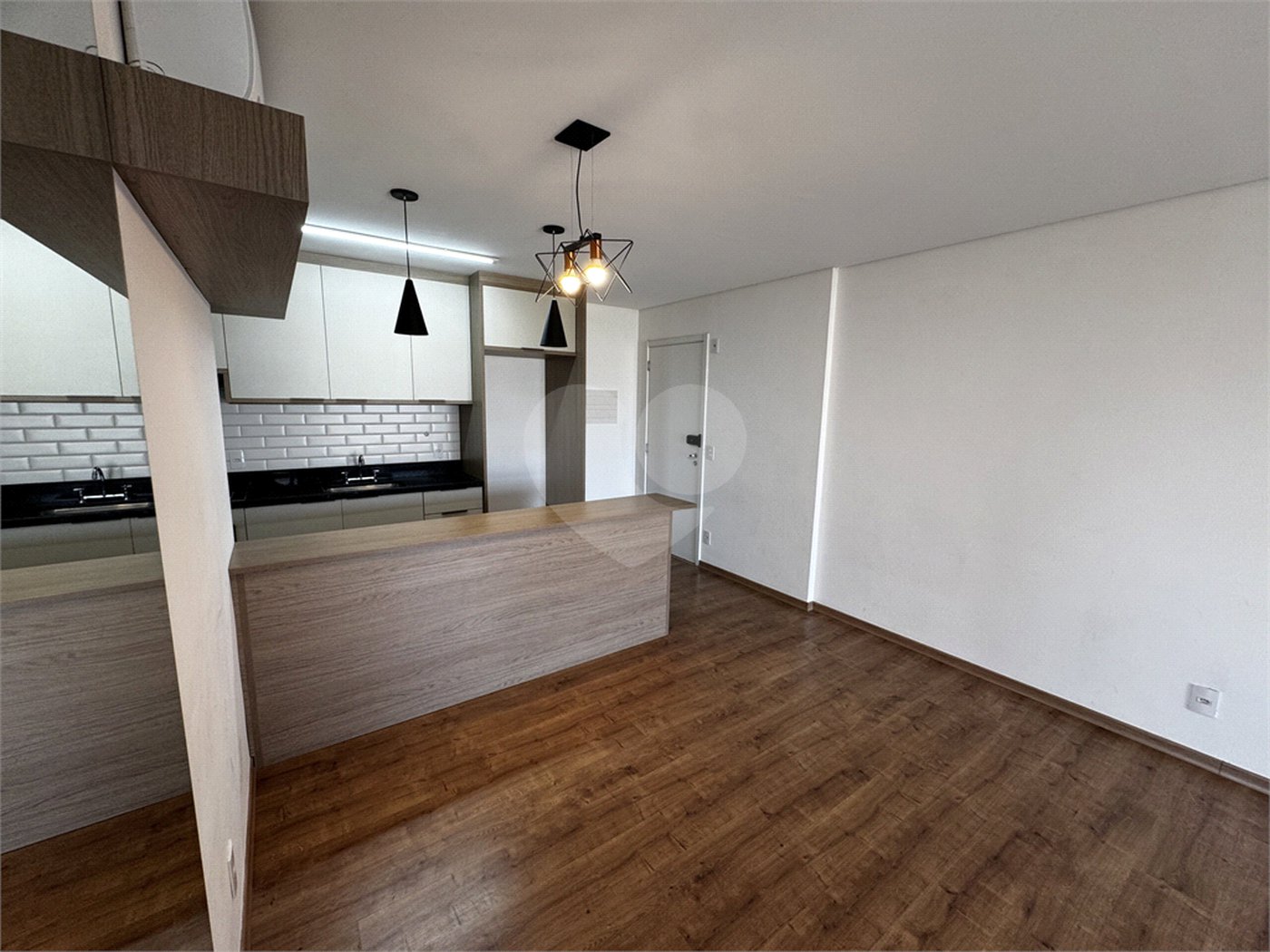 Apartamento à venda com 2 quartos, sendo 1 suíte, em Jardim Maria José, Votorantim, SP