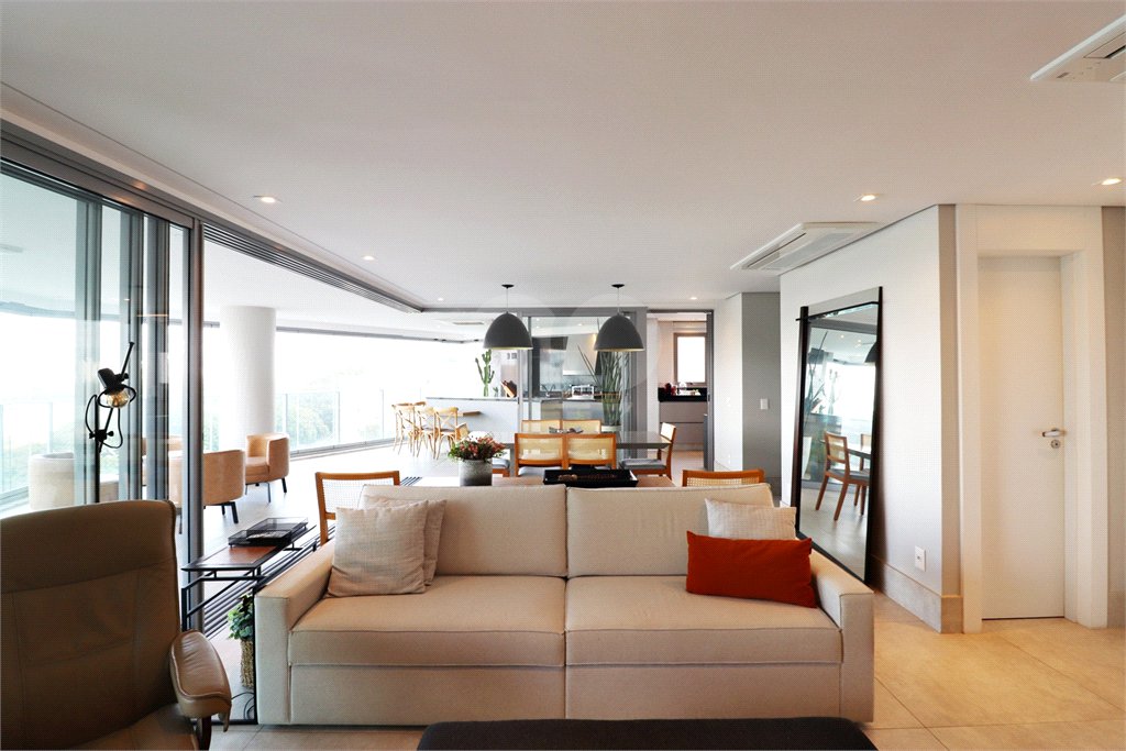 Apartamento à venda com 4 suítes em Santana, São Paulo, SP