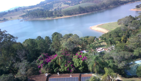 Casa à venda com 4 quartos, sendo 2 suítes,  no condomínio Náutico Porto Bragança, Bragança Paulista - SP