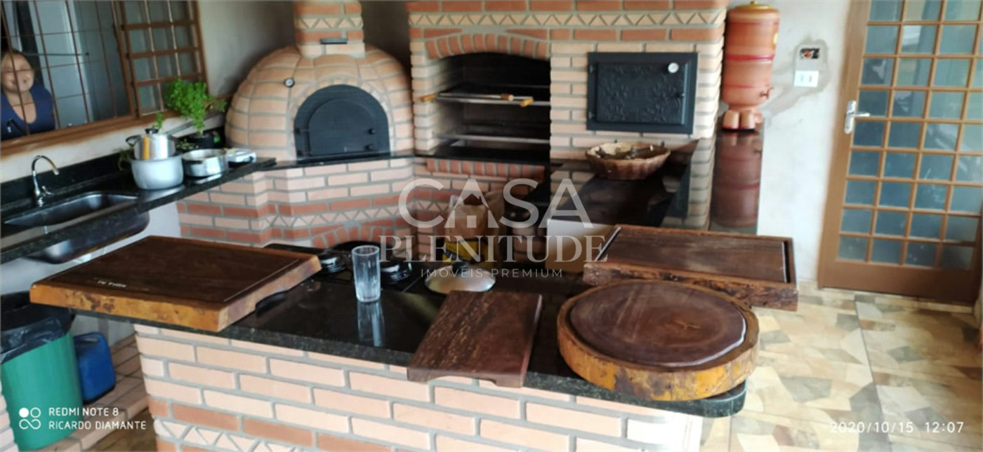Chácara à venda com 3 quartos, sendo 1 suíte,  em Área Rural de Emilianópolis, Emilianópolis, SP
