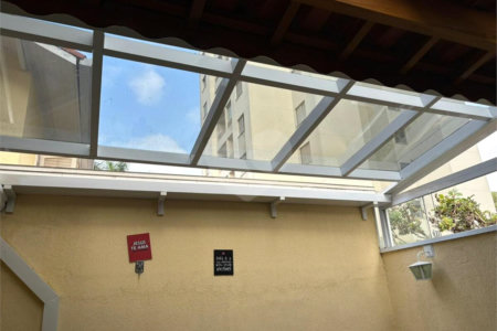 Casa à venda com 3 quartos, sendo 1 suíte, no condomínio Villagio Vicino, São Paulo - SP