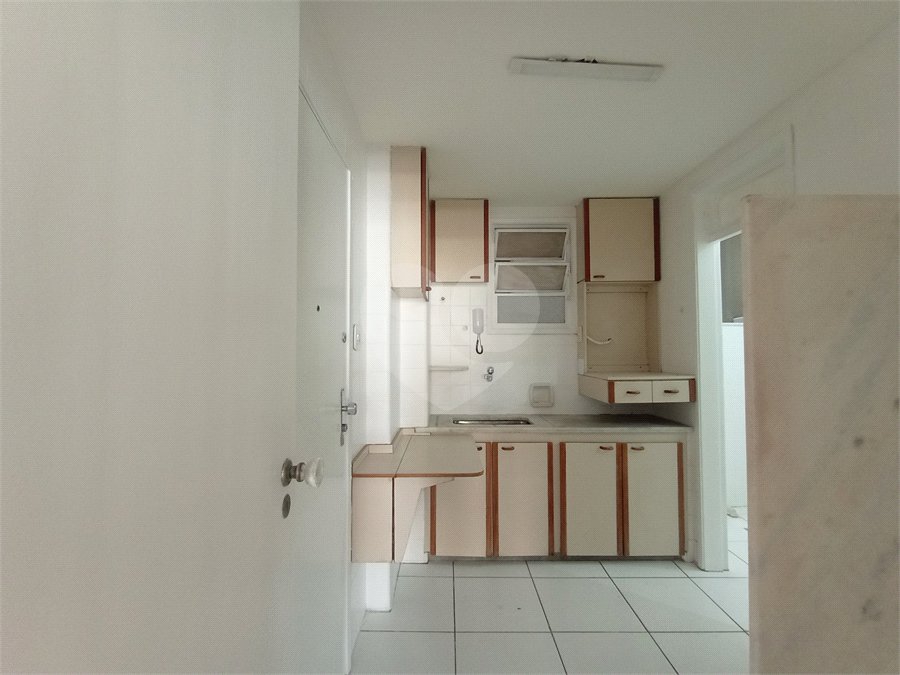 Apartamento à venda com 3 quartos, sendo 1 suíte,  em Tijuca, Rio de Janeiro, RJ