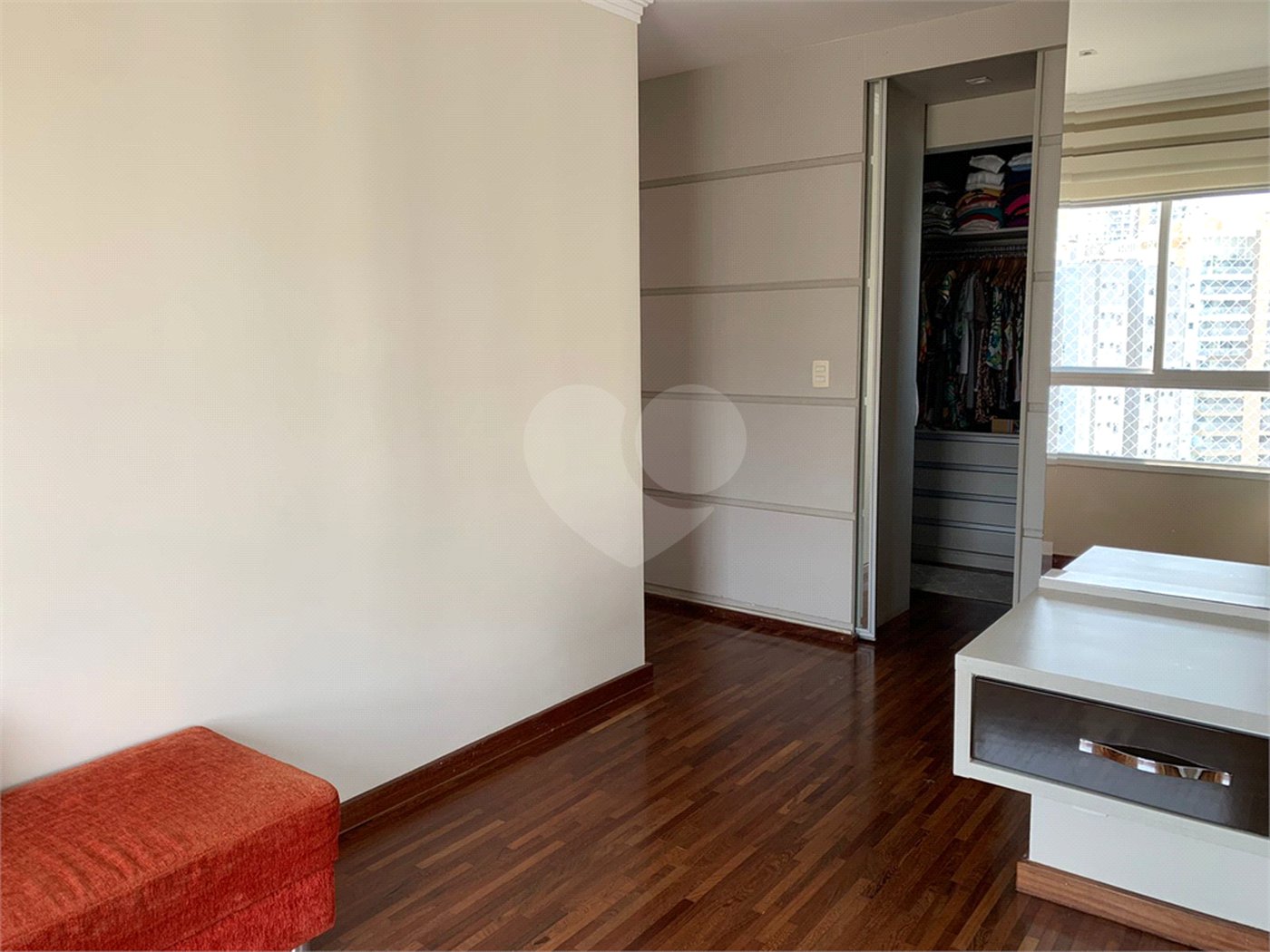 Apartamento à venda com 4 quartos, sendo 3 suítes, em Vila Andrade, São Paulo, SP