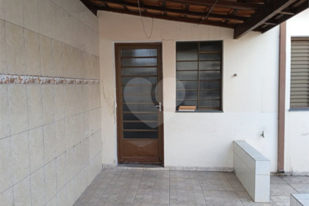 Casa à venda com 4 quartos em Parque Maria Helena, Suzano, SP
