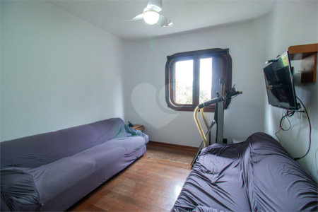 Apartamento à venda com 4 quartos, sendo 3 suítes, em Chácara Santo Antônio, São Paulo, SP