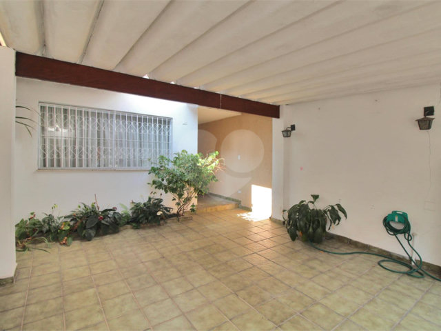 Casa à venda com 4 quartos, sendo 2 suítes,  em Chácara Santo Antônio, São Paulo, SP