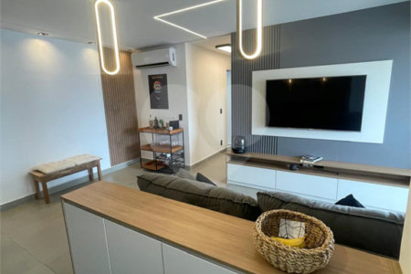 Apartamento à venda com 2 quartos, sendo 1 suíte, em Parada Inglesa, São Paulo, SP