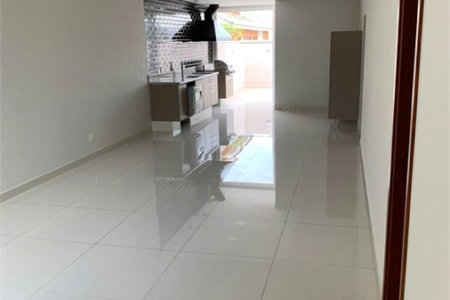 Casa em condomínio à venda ou para alugar com 2 quartos, sendo 1 suíte, em Residencial Villa do Bosque, Sorocaba, SP