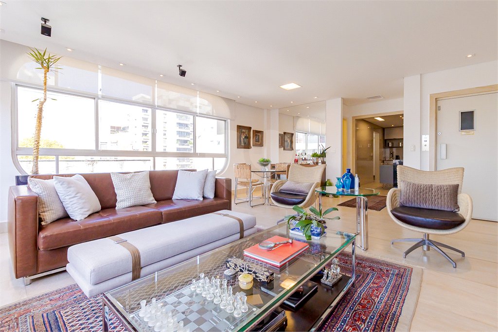 Apartamento à venda com 2 suítes em Itaim Bibi, São Paulo, SP