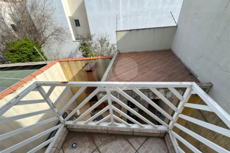 Casa à venda com 3 quartos, sendo 1 suíte, em Vila Constança, São Paulo, SP