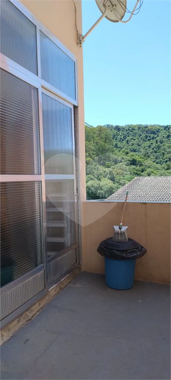Sobrado à venda com 2 quartos em Granja Carolina, Cotia, SP