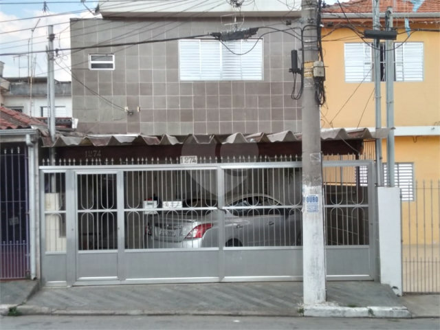 Sobrado à venda com 4 quartos em Parque Edu Chaves, São Paulo, SP