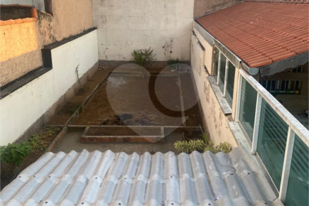 Sobrado à venda ou para alugar com 3 quartos, sendo 1 suíte, em Vila Carrão, São Paulo, SP
