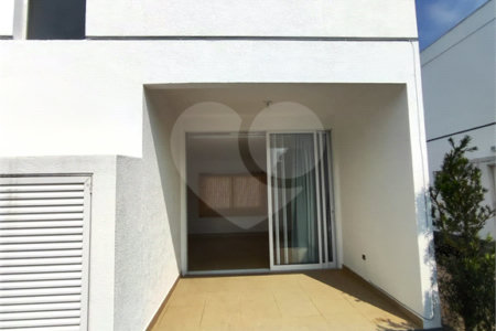 Casa de Vila à venda com 3 quartos, sendo 1 suíte, em Loteamento Jardim Morumbi, Atibaia, SP