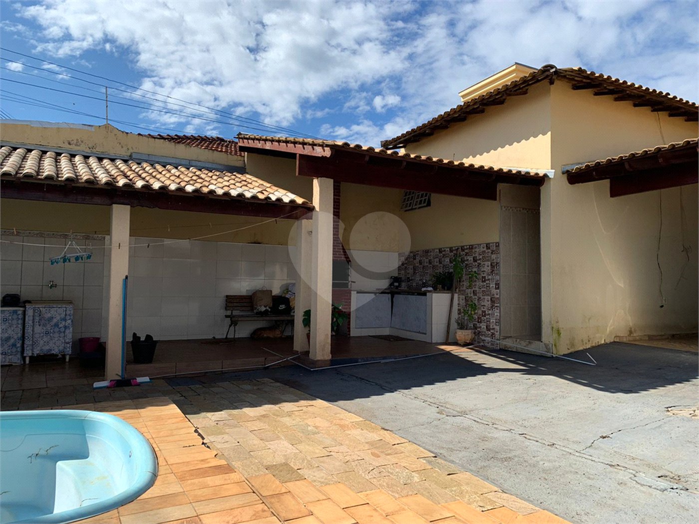 Casa de 3 quartos em Ibaté - SP