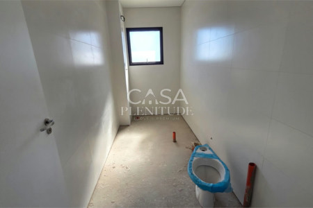 Duplex à venda ou para alugar com 4 quartos, sendo 5 suítes, em Parque Campolim, Sorocaba, SP