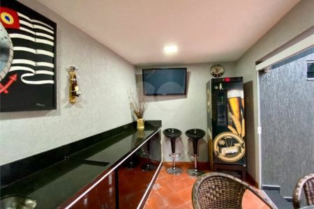 Sobrado à venda com 3 quartos, sendo 2 suítes, em Vila Maria Alta, São Paulo, SP
