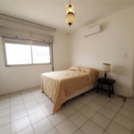 Apartamento Residencial à venda, Pitangueiras, Guarujá - AP0163.