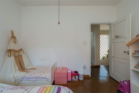 Sobrado à venda com 4 quartos, sendo 2 suítes, em Vila Madalena, São Paulo, SP